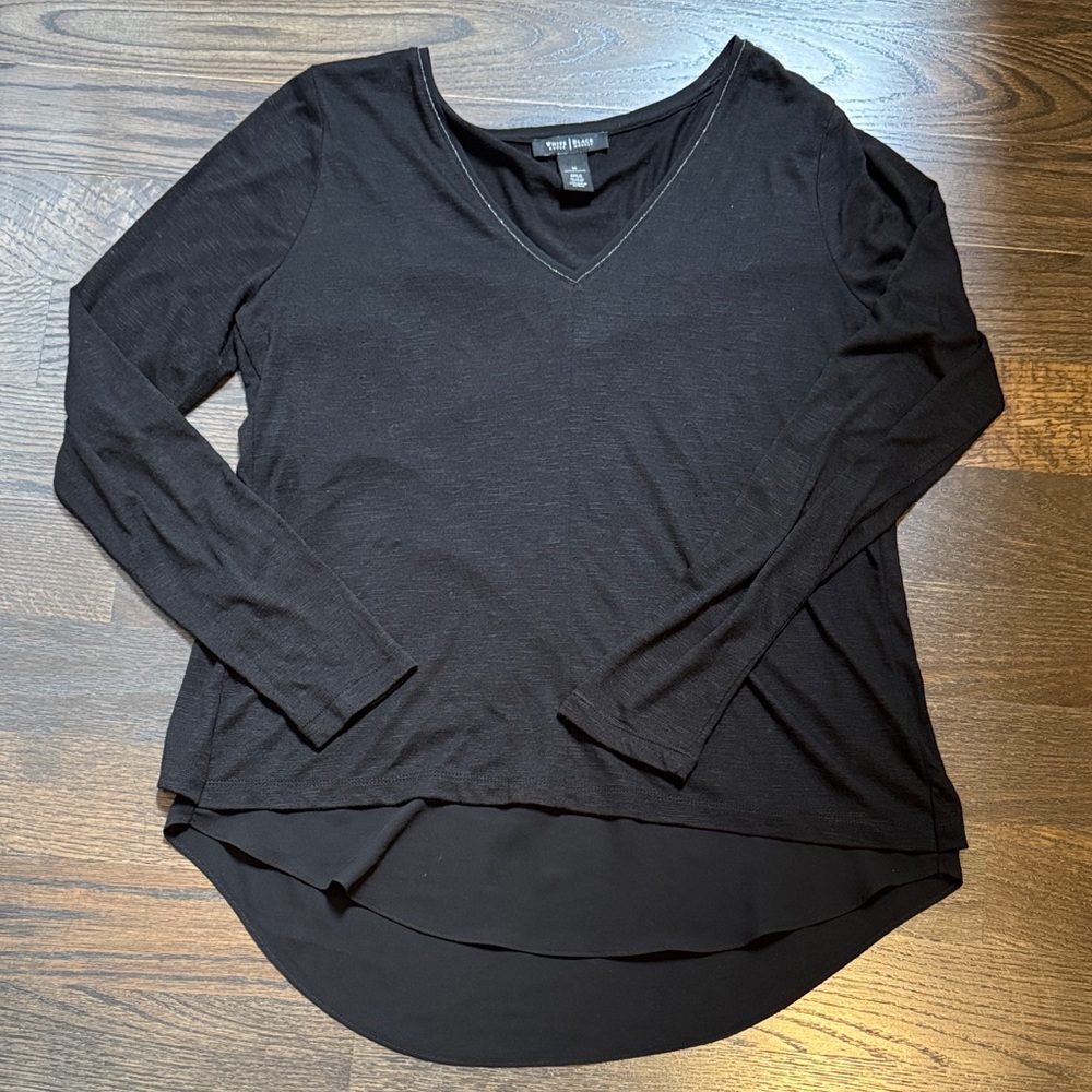 White House Black Market V-Neck Black Long Sleeve Top